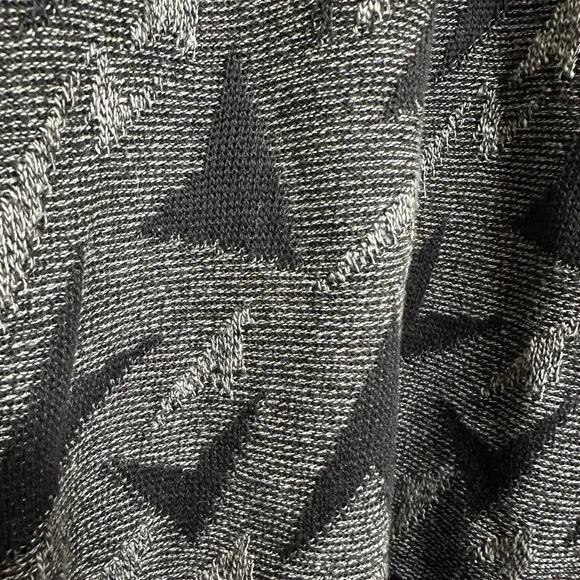 VTG Tundra Men's Blue/Black Geometric Sweater M - Picture 4 of 7